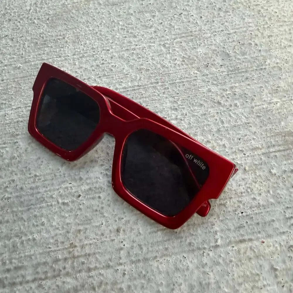Off-White Virgil Rectangular Sunglasses in Red